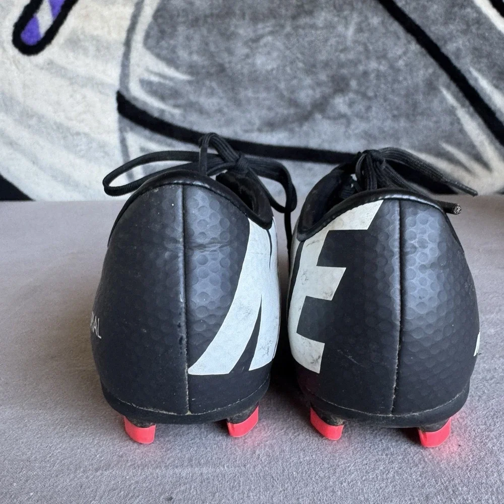 Nike mercurial victory